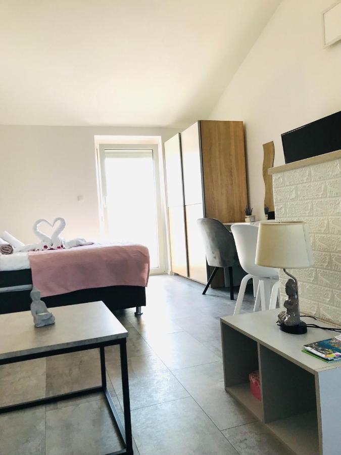 Ferienwohnung Smokvica Savudrija Exterior foto